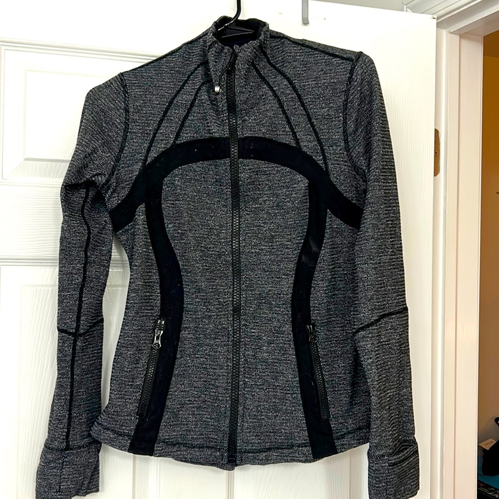 Lulu lemon zip up